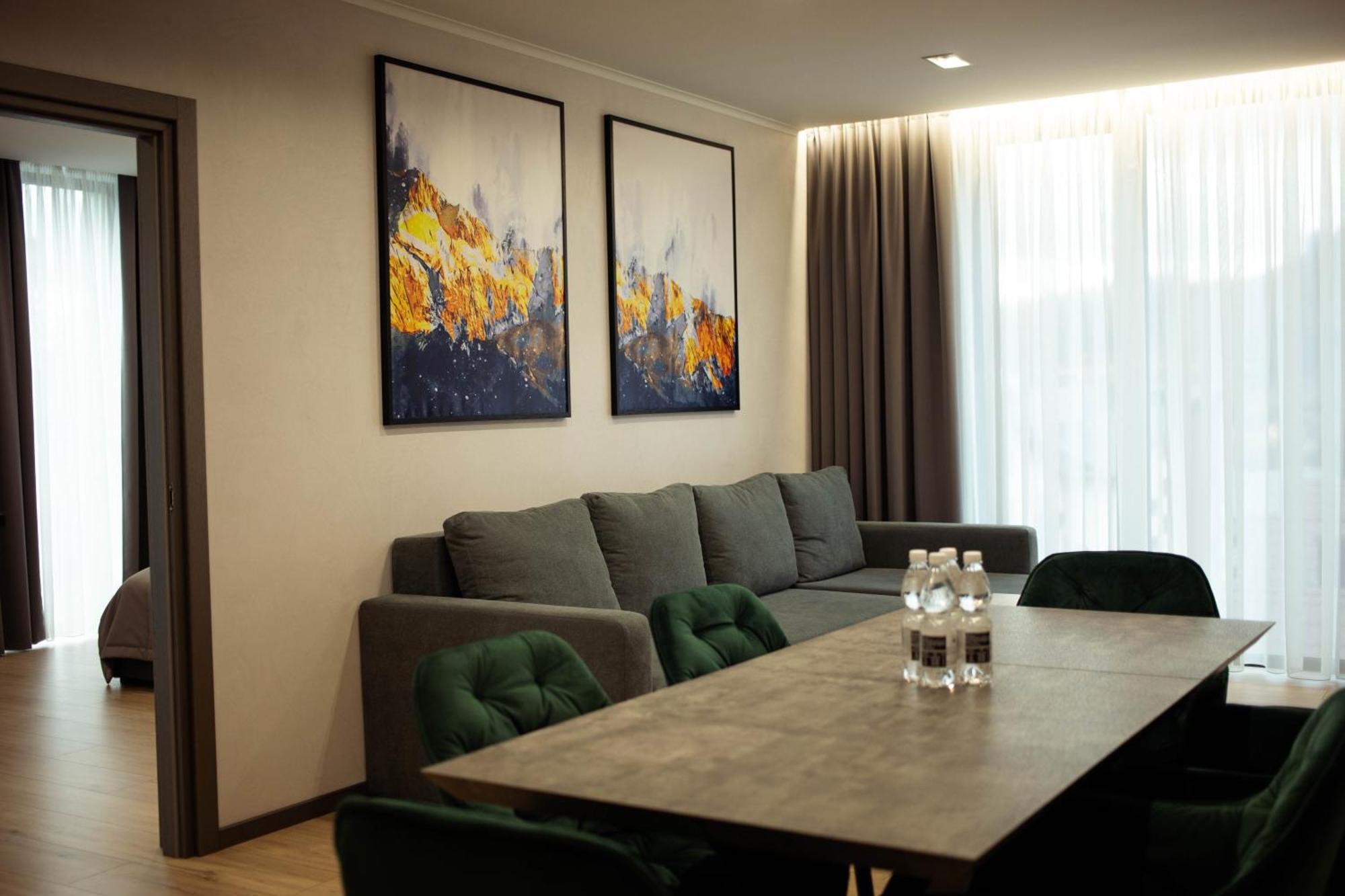 Rest&Ski Spa Resort Bukovel Luaran gambar